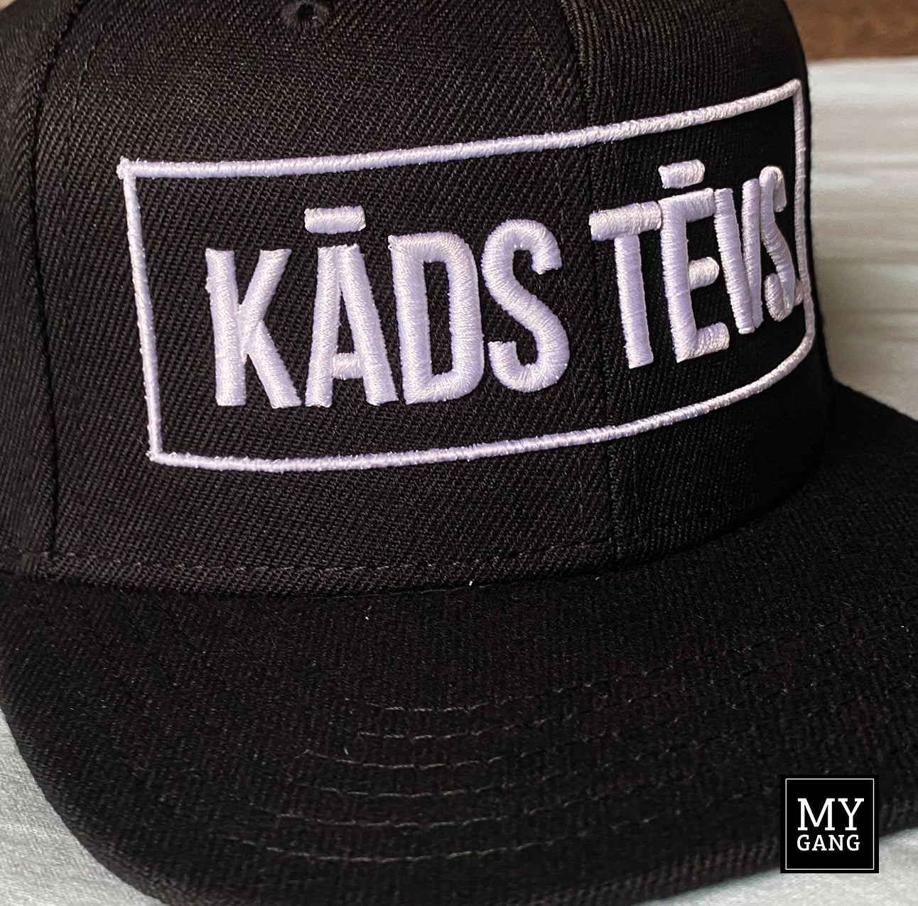 Caps KĀDS TĒVS TĀDS DĒLS