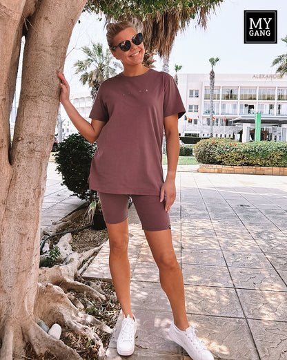 Oversize T-Shirt with shorts