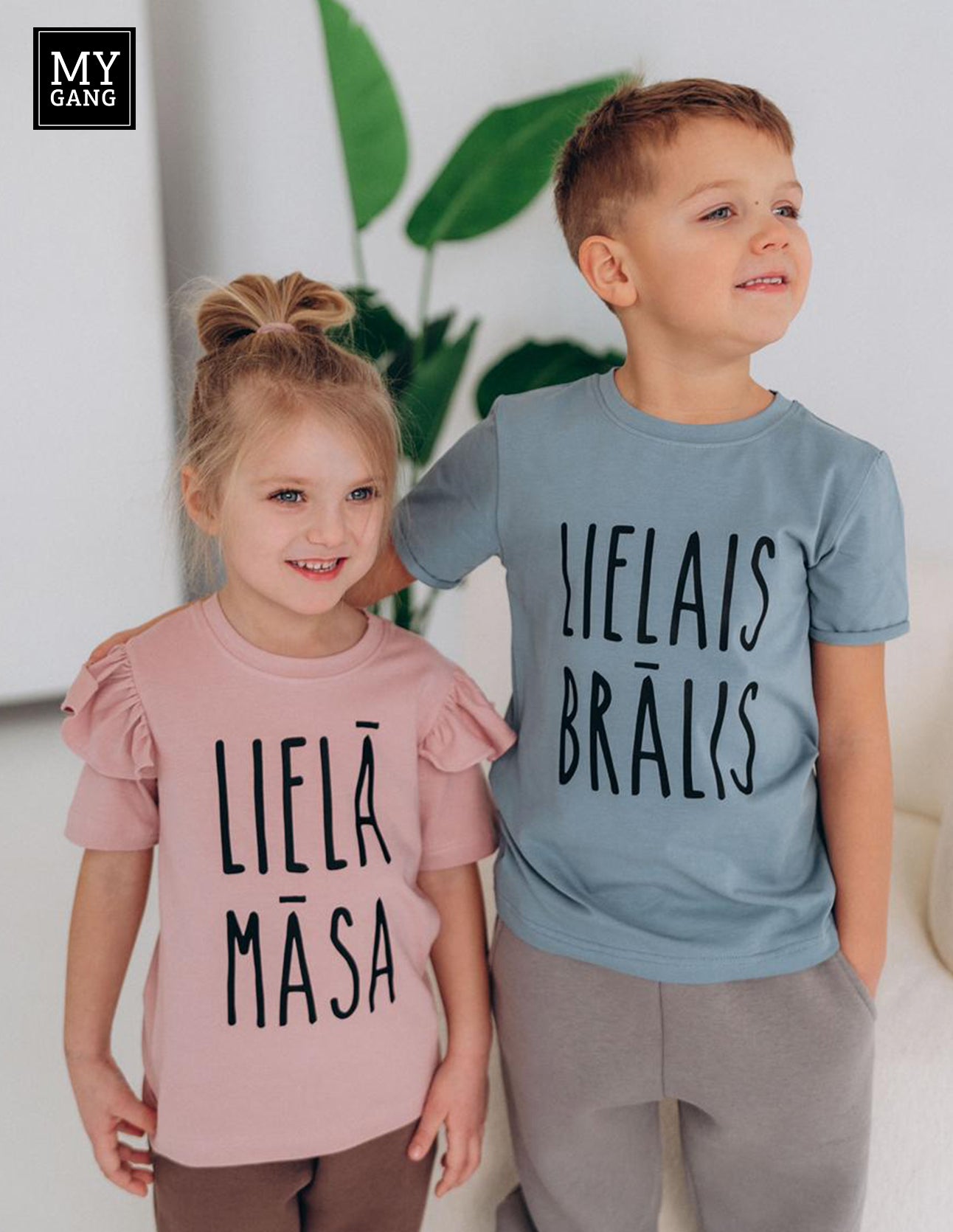 T-shirt with frills MAZĀ/LIELĀ MĀSA