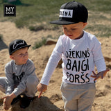 T-shirt with long sleeves