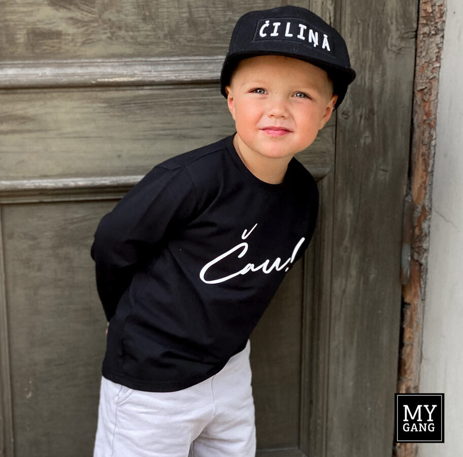 T-shirt with long sleeves