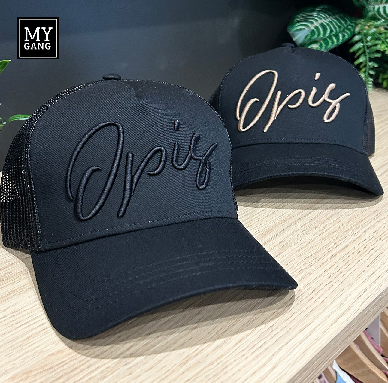 A cap OPIS